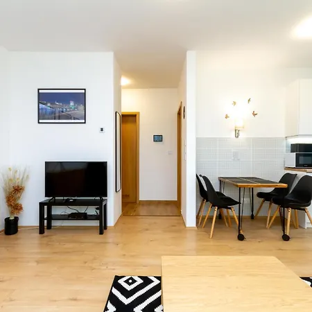 River Harmony By Nw * Budapesta